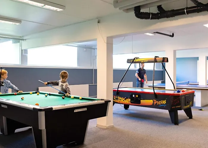 Apartment 4 Person In *