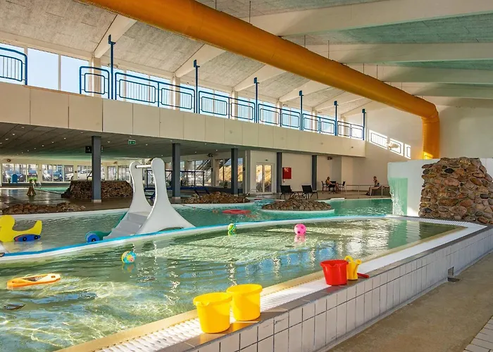 Apartment 4 Person In *